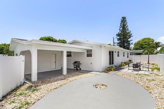 123 NW 6th Avenue, Delray Beach, FL 33444