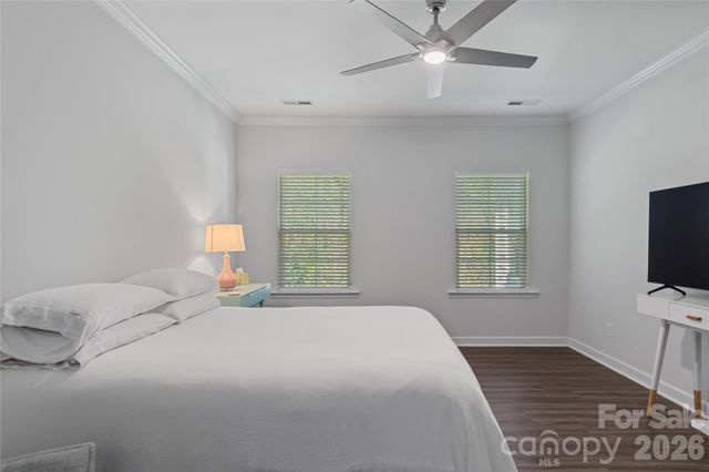 1057 Woodview Ridge Trail, Lewisville, NC 27023