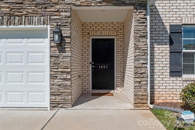 1057 Woodview Ridge Trail, Lewisville, NC 27023