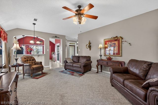 308 Mountain Edge, Van Buren, AR 72956