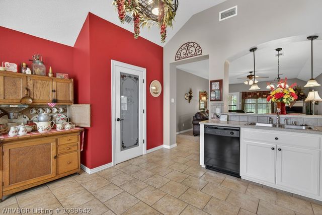 308 Mountain Edge, Van Buren, AR 72956