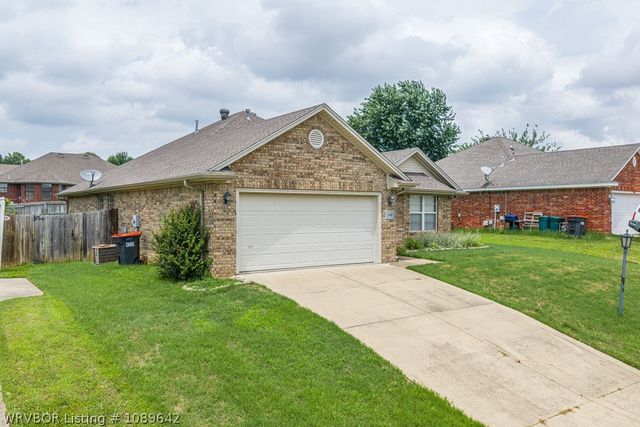 308 Mountain Edge, Van Buren, AR 72956