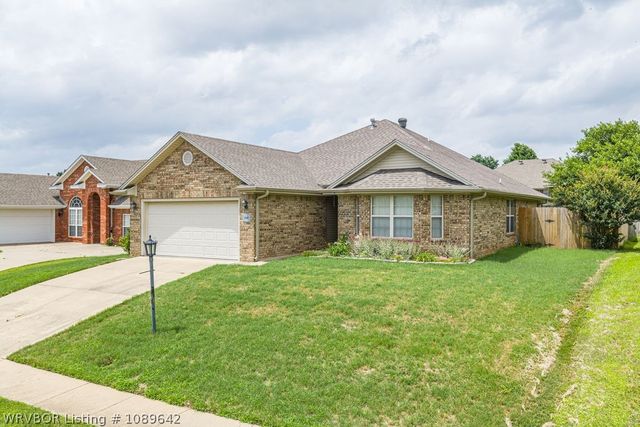 308 Mountain Edge, Van Buren, AR 72956