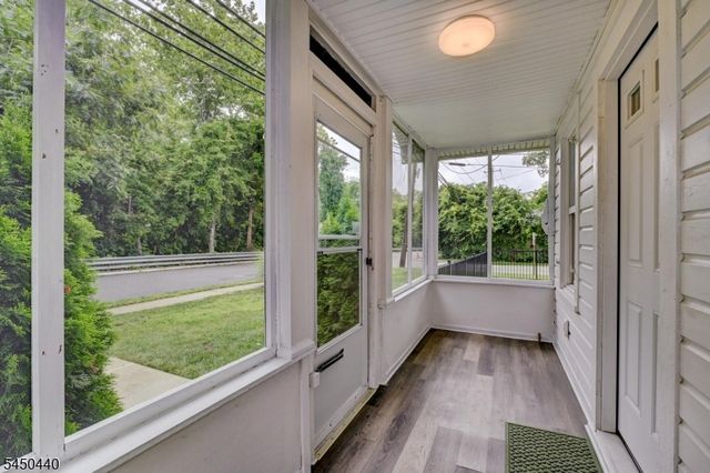 87 Doty Rd, Oakland Boro, NJ 07436