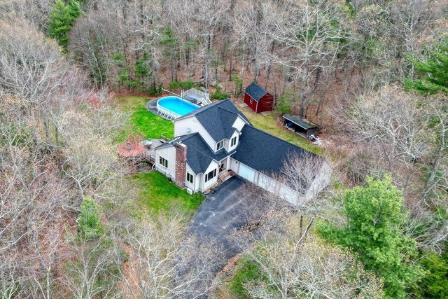 2060 Maple Street, Dighton, MA 02764