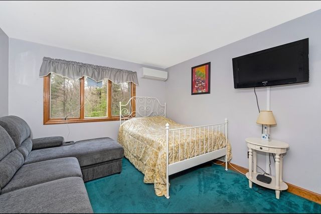 2060 Maple Street, Dighton, MA 02764