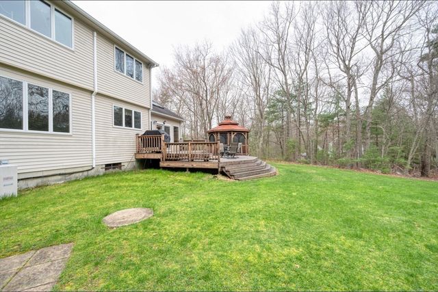 2060 Maple Street, Dighton, MA 02764