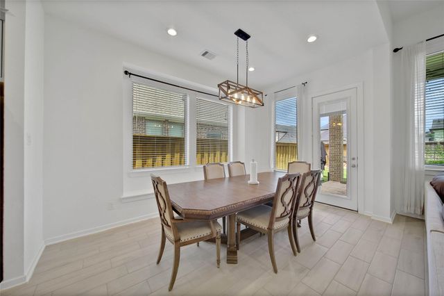 4611 Silver Moon Drive, Spring, TX 77386