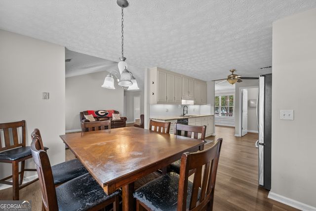 105 Laurel Lane, Social Circle, GA 30025