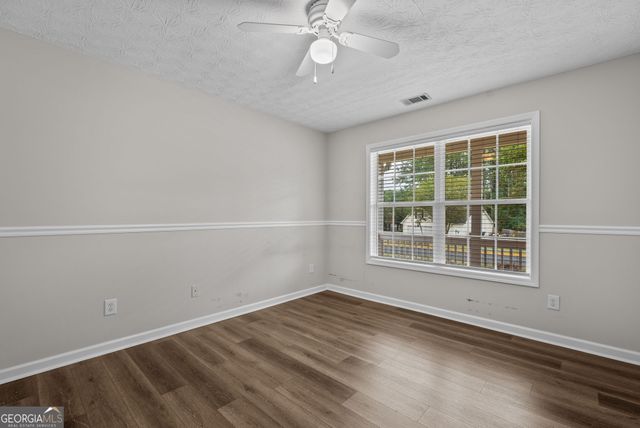 105 Laurel Lane, Social Circle, GA 30025