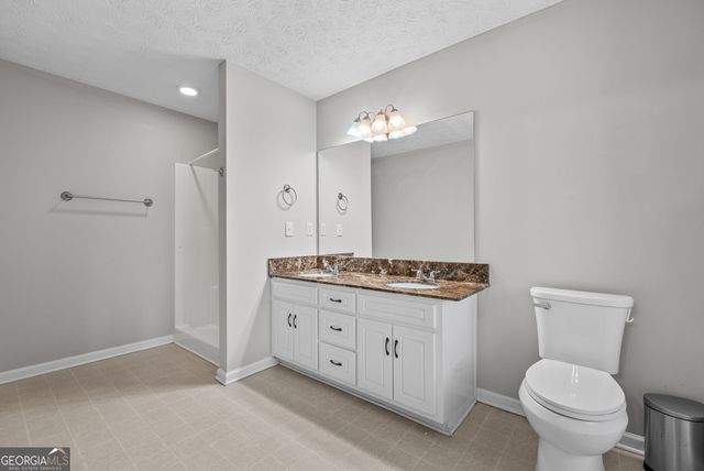 105 Laurel Lane, Social Circle, GA 30025