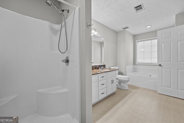 105 Laurel Lane, Social Circle, GA 30025