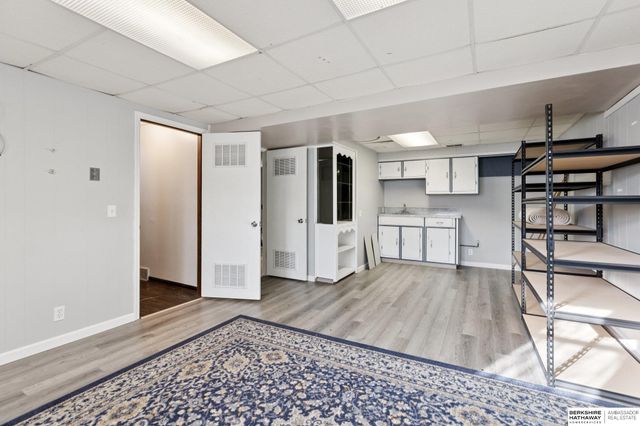 15334 Polk Circle, Omaha, NE 68137