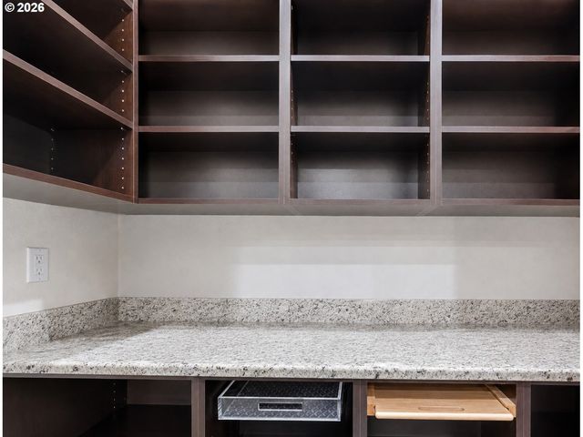 11408 Nw 30TH Ave, Vancouver, WA 98685