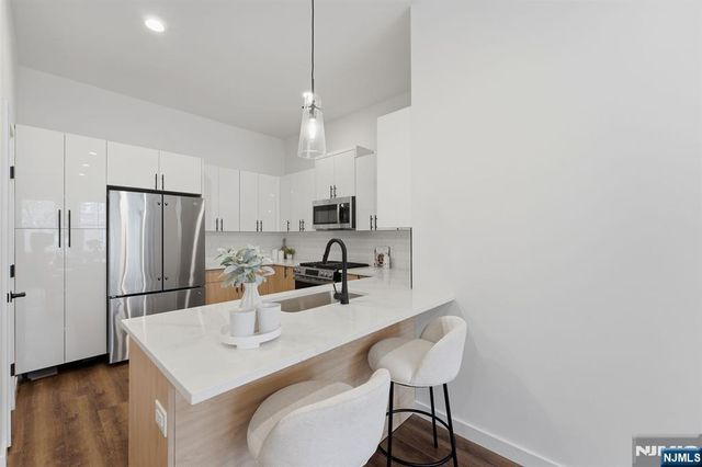 91 Union Street 1A, Lodi, NJ 07644