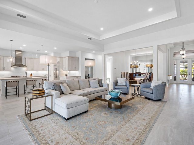 8043 WATERBEND TRAIL, Sarasota, FL 34240