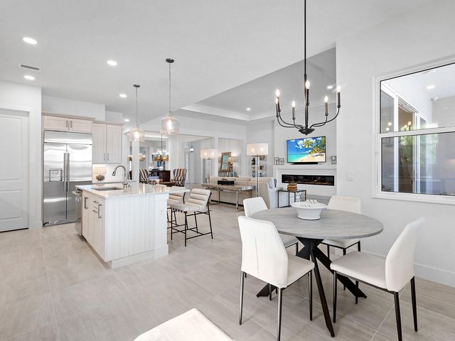 8043 WATERBEND TRAIL, Sarasota, FL 34240