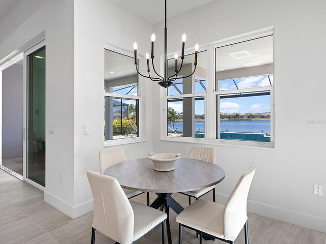 8043 WATERBEND TRAIL, Sarasota, FL 34240