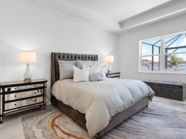 8043 WATERBEND TRAIL, Sarasota, FL 34240