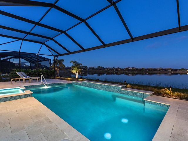 8043 WATERBEND TRAIL, Sarasota, FL 34240