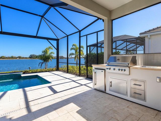 8043 WATERBEND TRAIL, Sarasota, FL 34240