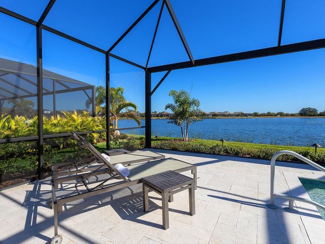 8043 WATERBEND TRAIL, Sarasota, FL 34240