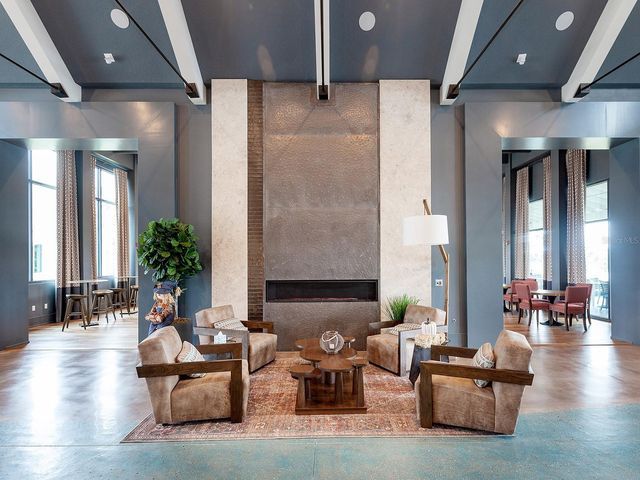 8043 WATERBEND TRAIL, Sarasota, FL 34240