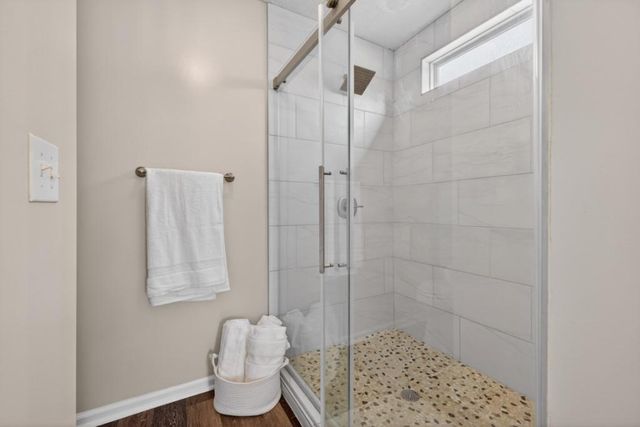 6364 Shoreview Circle, Flowery Branch, GA 30542