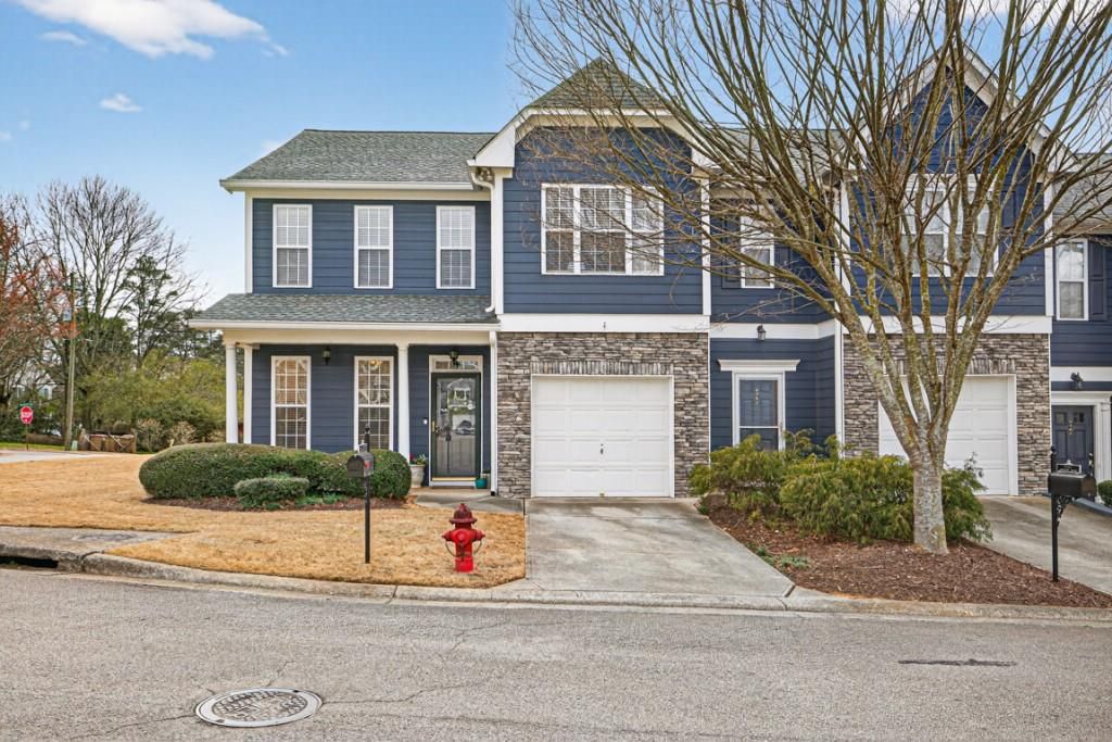 6364 Shoreview Circle, Flowery Branch, GA 30542