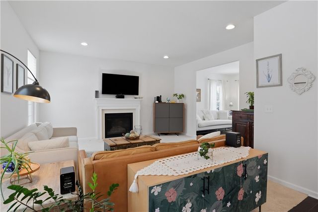 22 Whitley Court, Pittsford, NY 14534