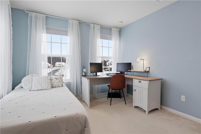 22 Whitley Court, Pittsford, NY 14534