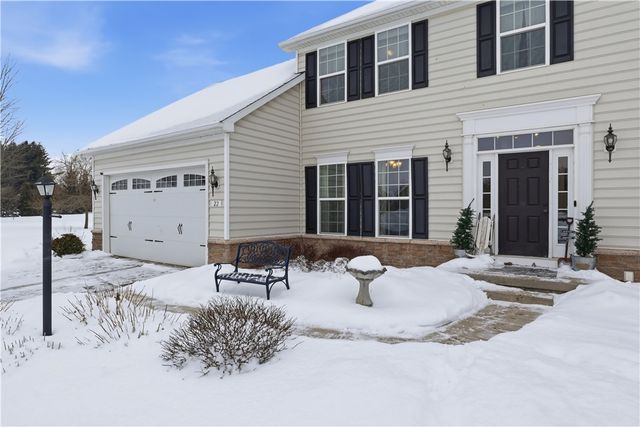 22 Whitley Court, Pittsford, NY 14534