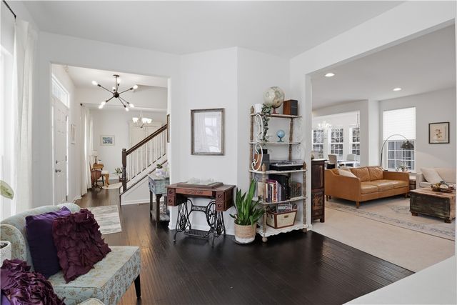 22 Whitley Court, Pittsford, NY 14534