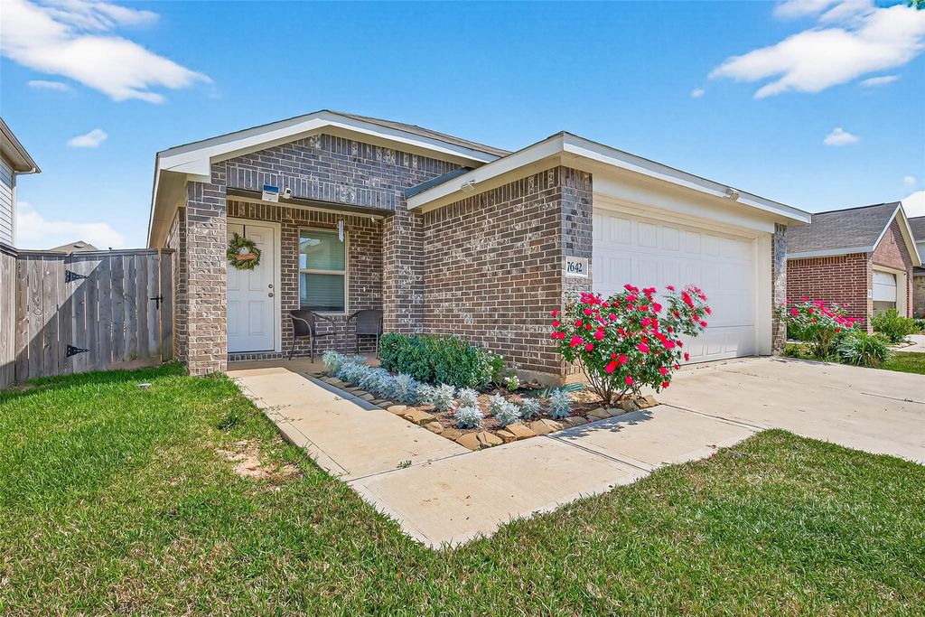 7642 Terania Meadow Lane, Katy, TX 77493