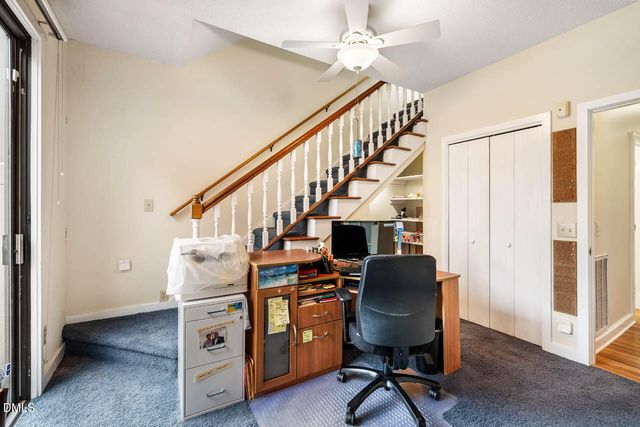 4 Wellesley Place, Chapel Hill, NC 27517