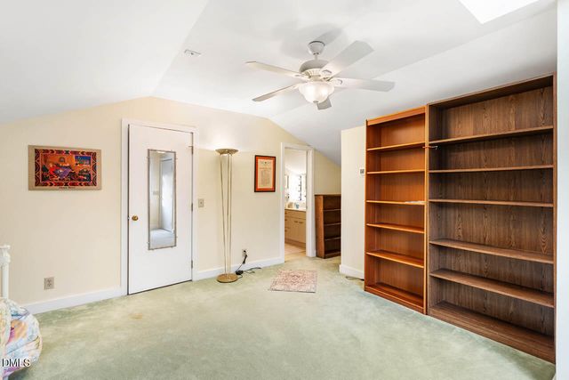 4 Wellesley Place, Chapel Hill, NC 27517