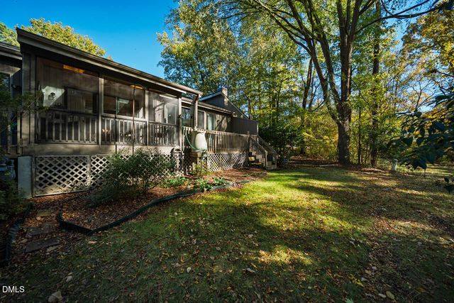 4 Wellesley Place, Chapel Hill, NC 27517