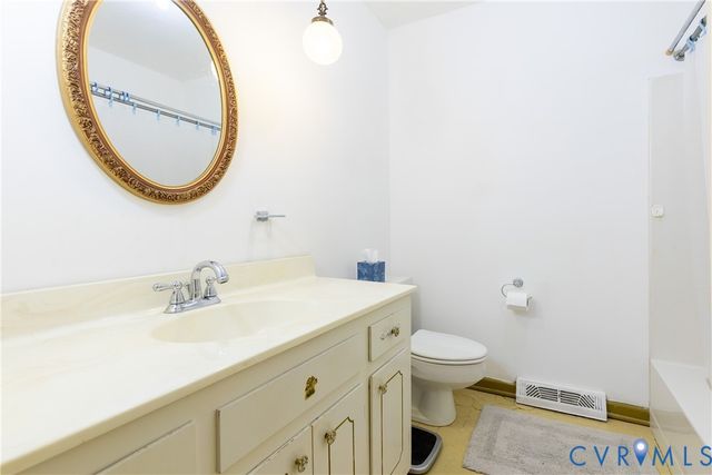 3317 Hastings Rd, Petersburg, VA 23805