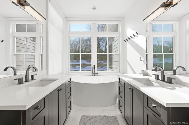 99 Central Avenue, Rye, NY 10580