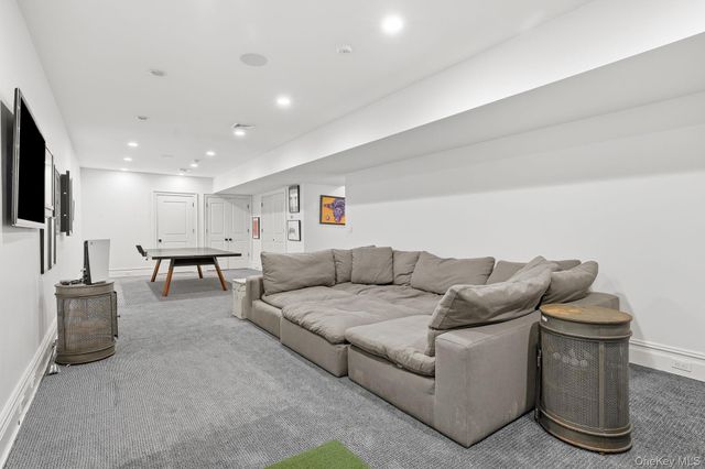 99 Central Avenue, Rye, NY 10580