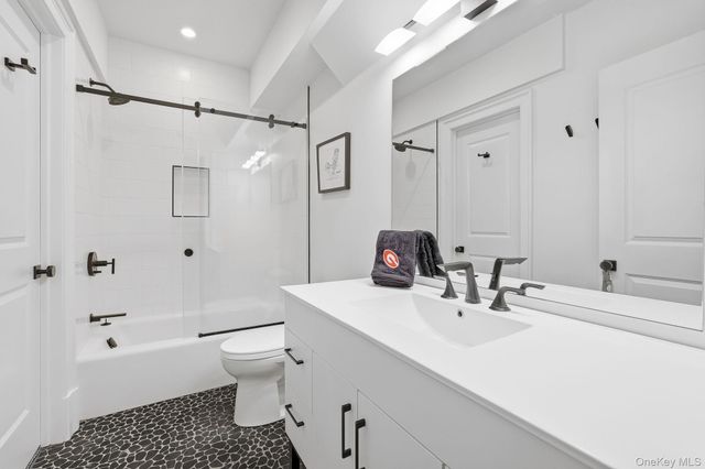 99 Central Avenue, Rye, NY 10580