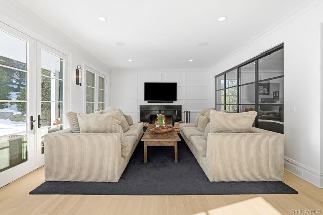 99 Central Avenue, Rye, NY 10580