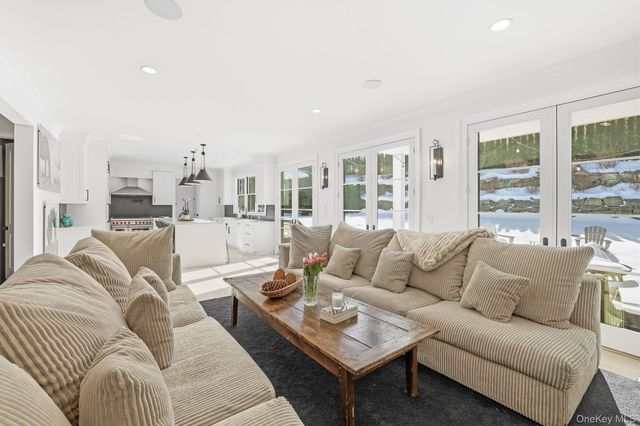 99 Central Avenue, Rye, NY 10580