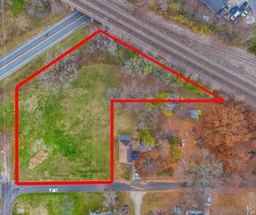 1415 SCOTT ST, Moberly, MO 65270