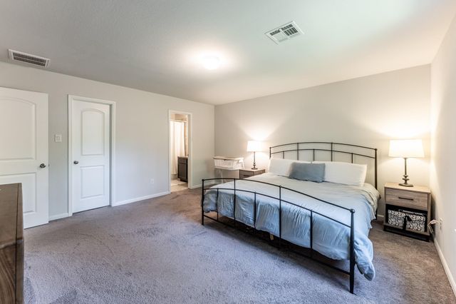 28605 Cedar Court, Huntsville, TX 77340