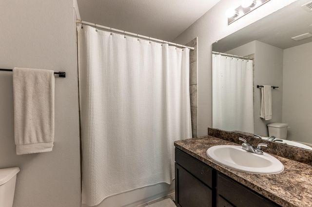 28605 Cedar Court, Huntsville, TX 77340