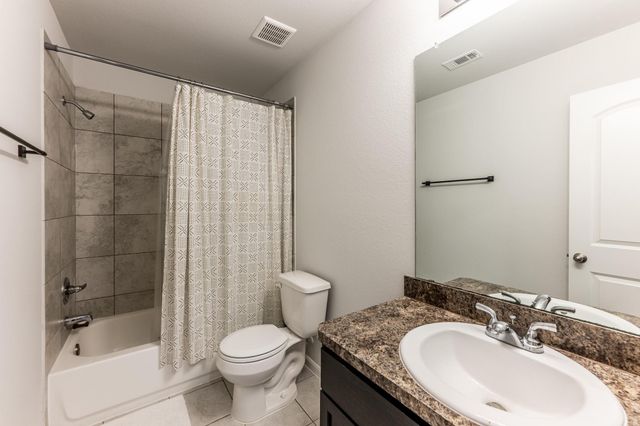 28605 Cedar Court, Huntsville, TX 77340