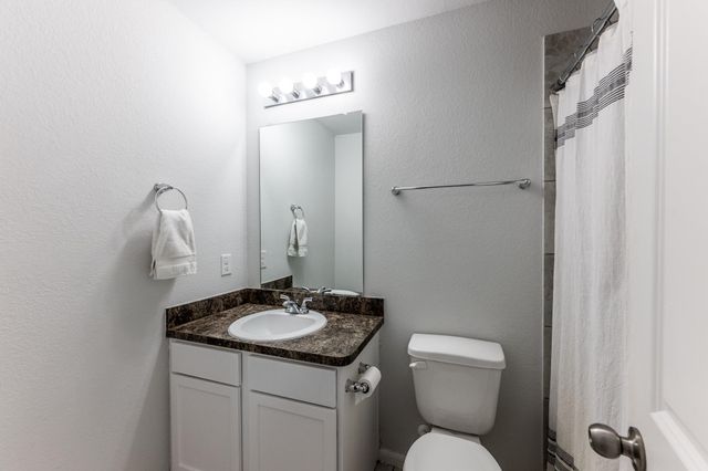 28605 Cedar Court, Huntsville, TX 77340