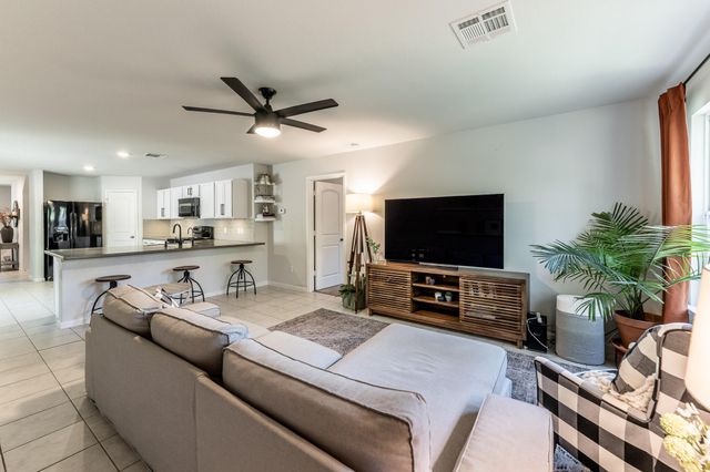 28605 Cedar Court, Huntsville, TX 77340