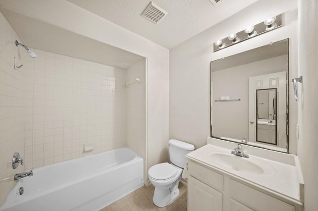 3808 Parry Court, Pearland, TX 77584
